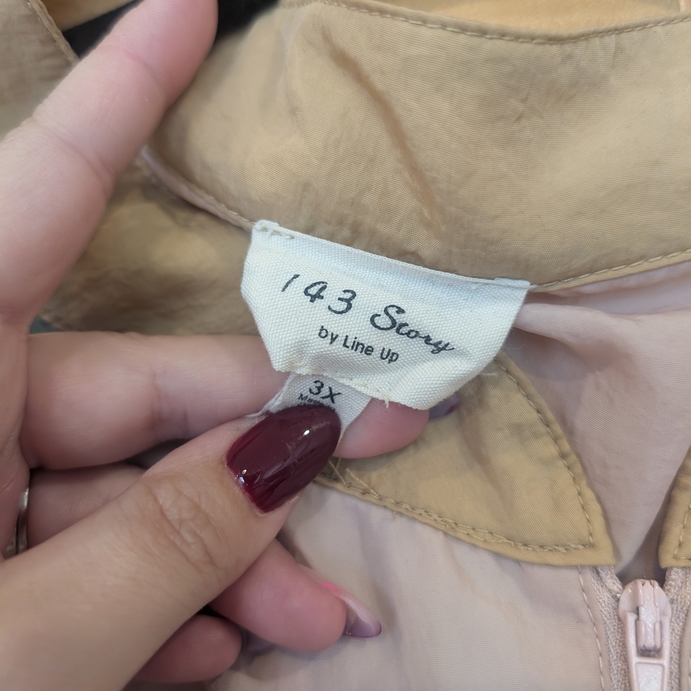 1.4.3. Story by Line Up Women's Multi-Tone Bomber Jacket - Picture 4 of 8